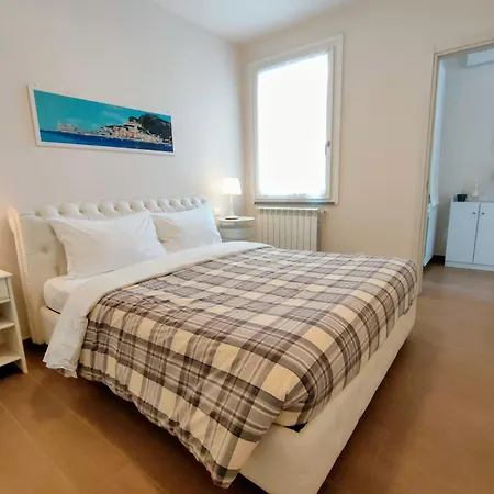 וילה Livia - L'opera Group לה ספציה