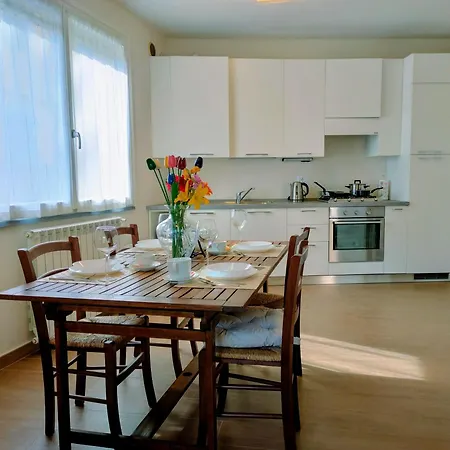 Livia - L'opera Group Villa La Spezia