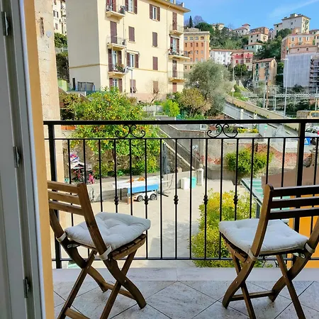 Livia - L'opera Group * ラ・スペツィア