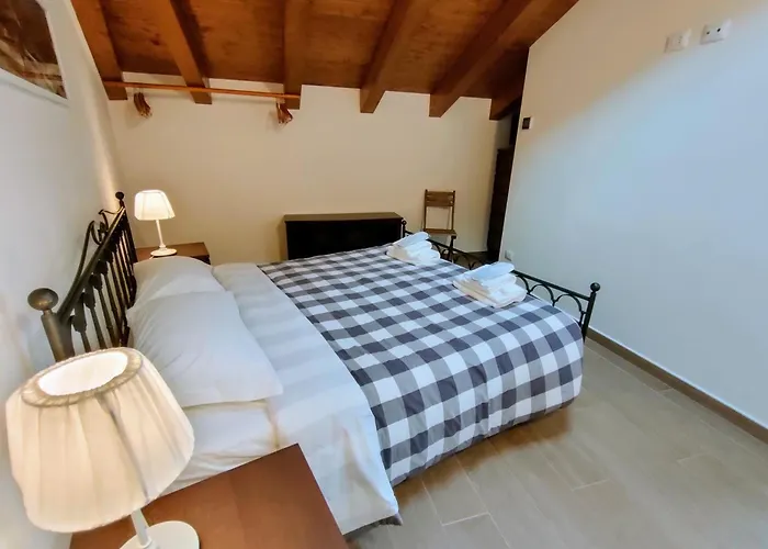 Livia - L'opera Group * ラ・スペツィア