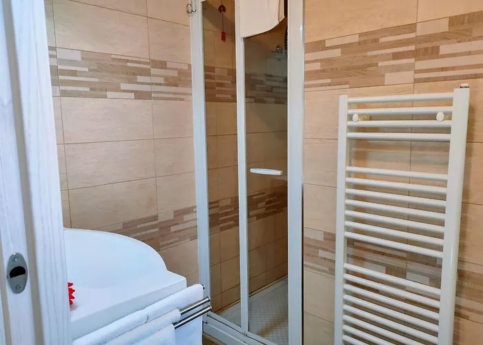 Livia - L'opera Group ヴィラ ラ・スペツィア